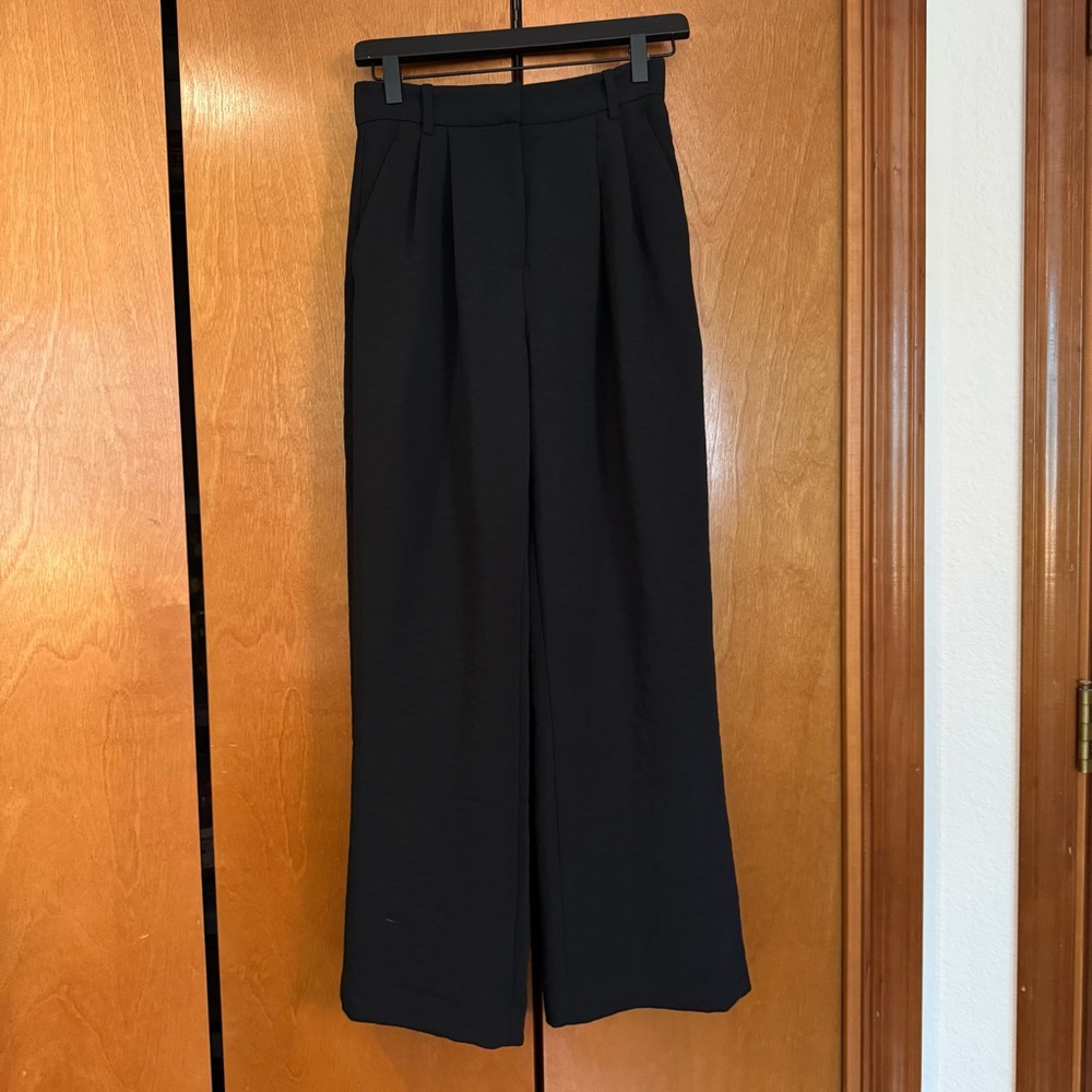 Abercrombie & Fitch Black Curve Love Sloane Crepe Trousers